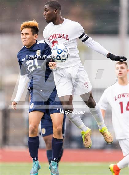 Thumbnail 1 in Lincoln-Sudbury vs. Lexington (MIAA Division 1 North Semifinal) photogallery.