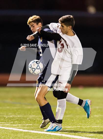 Thumbnail 1 in Lincoln-Sudbury vs. Lexington (MIAA Division 1 North Semifinal) photogallery.