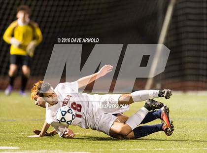 Thumbnail 1 in Lincoln-Sudbury vs. Lexington (MIAA Division 1 North Semifinal) photogallery.