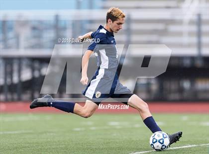 Thumbnail 3 in Lincoln-Sudbury vs. Lexington (MIAA Division 1 North Semifinal) photogallery.