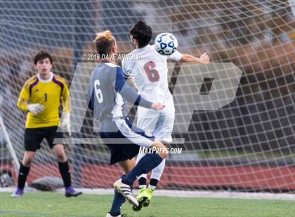 Thumbnail 3 in Lincoln-Sudbury vs. Lexington (MIAA Division 1 North Semifinal) photogallery.
