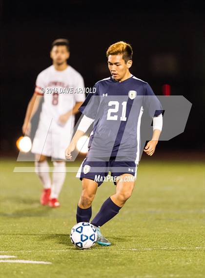 Thumbnail 1 in Lincoln-Sudbury vs. Lexington (MIAA Division 1 North Semifinal) photogallery.
