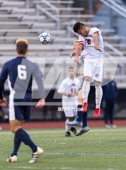 Thumbnail 1 in Lincoln-Sudbury vs. Lexington (MIAA Division 1 North Semifinal) photogallery.