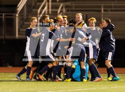 Thumbnail 1 in Lincoln-Sudbury vs. Lexington (MIAA Division 1 North Semifinal) photogallery.