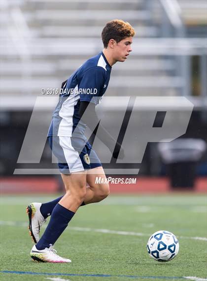 Thumbnail 1 in Lincoln-Sudbury vs. Lexington (MIAA Division 1 North Semifinal) photogallery.