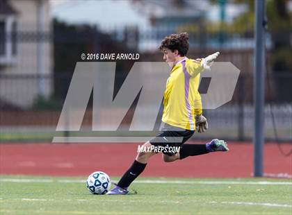 Thumbnail 3 in Lincoln-Sudbury vs. Lexington (MIAA Division 1 North Semifinal) photogallery.