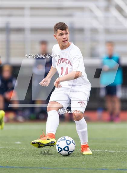 Thumbnail 1 in Lincoln-Sudbury vs. Lexington (MIAA Division 1 North Semifinal) photogallery.