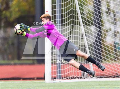 Thumbnail 1 in Lincoln-Sudbury vs. Lexington (MIAA Division 1 North Semifinal) photogallery.