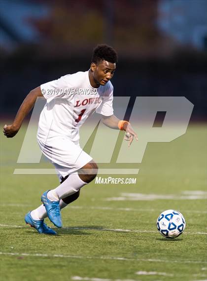 Thumbnail 2 in Lincoln-Sudbury vs. Lexington (MIAA Division 1 North Semifinal) photogallery.