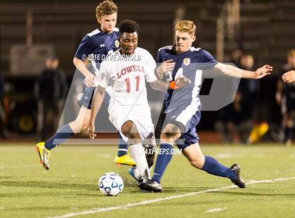 Thumbnail 3 in Lincoln-Sudbury vs. Lexington (MIAA Division 1 North Semifinal) photogallery.