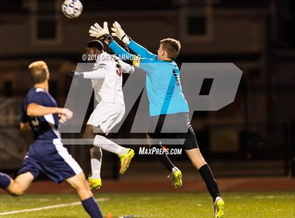 Thumbnail 3 in Lincoln-Sudbury vs. Lexington (MIAA Division 1 North Semifinal) photogallery.