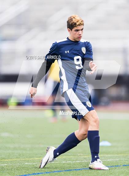 Thumbnail 3 in Lincoln-Sudbury vs. Lexington (MIAA Division 1 North Semifinal) photogallery.