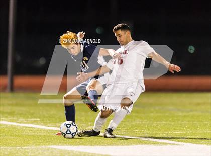 Thumbnail 1 in Lincoln-Sudbury vs. Lexington (MIAA Division 1 North Semifinal) photogallery.