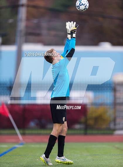 Thumbnail 1 in Lincoln-Sudbury vs. Lexington (MIAA Division 1 North Semifinal) photogallery.