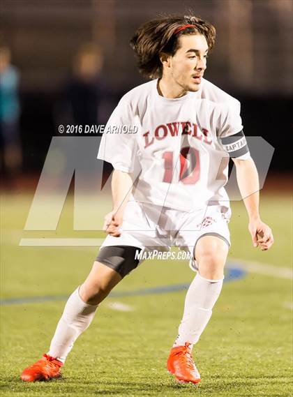 Thumbnail 1 in Lincoln-Sudbury vs. Lexington (MIAA Division 1 North Semifinal) photogallery.