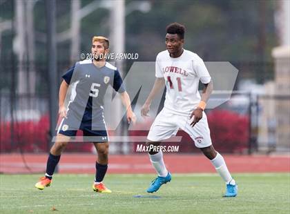 Thumbnail 3 in Lincoln-Sudbury vs. Lexington (MIAA Division 1 North Semifinal) photogallery.