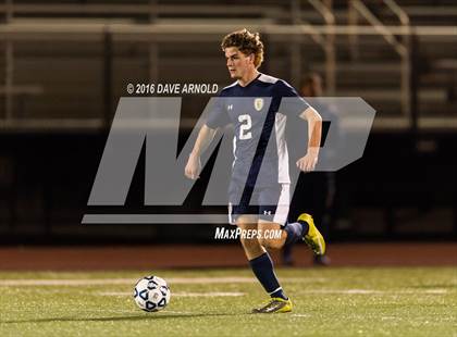 Thumbnail 2 in Lincoln-Sudbury vs. Lexington (MIAA Division 1 North Semifinal) photogallery.
