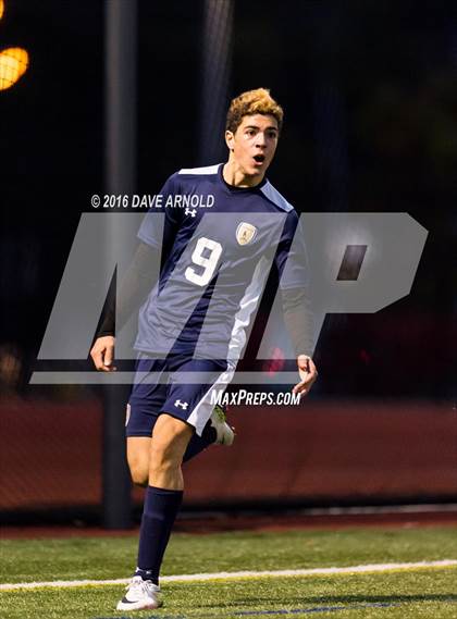 Thumbnail 3 in Lincoln-Sudbury vs. Lexington (MIAA Division 1 North Semifinal) photogallery.