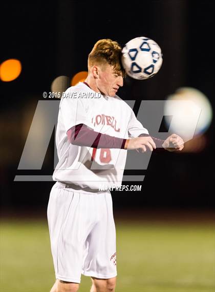 Thumbnail 1 in Lincoln-Sudbury vs. Lexington (MIAA Division 1 North Semifinal) photogallery.