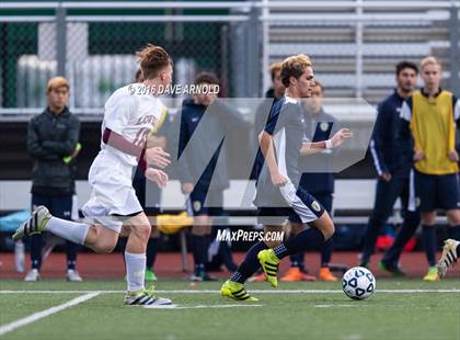 Thumbnail 1 in Lincoln-Sudbury vs. Lexington (MIAA Division 1 North Semifinal) photogallery.