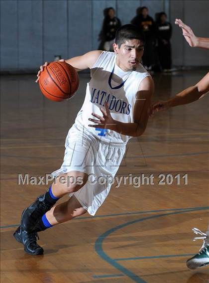 Thumbnail 2 in Schurr @ San Gabriel photogallery.