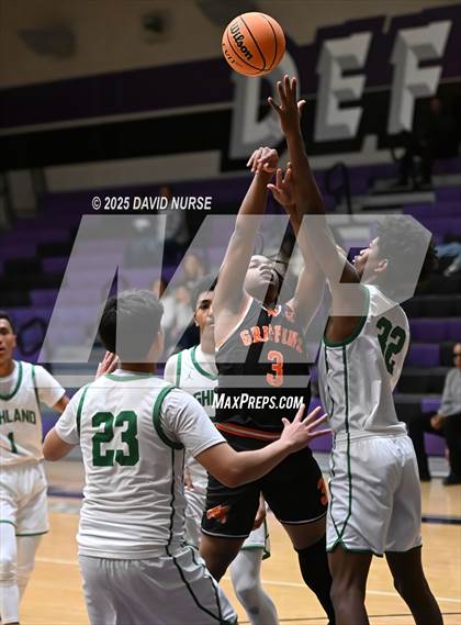 Thumbnail 2 in The Palmdale Aerospace Academy vs. Highland photogallery.