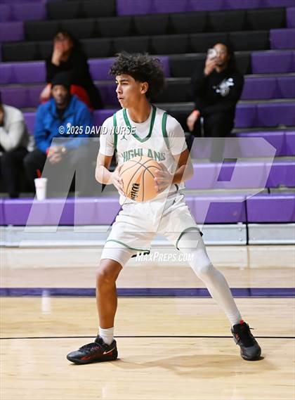 Thumbnail 1 in The Palmdale Aerospace Academy vs. Highland photogallery.