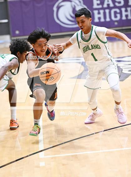 Thumbnail 2 in The Palmdale Aerospace Academy vs. Highland photogallery.