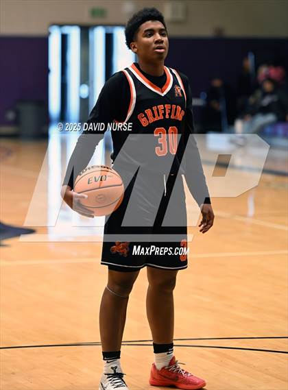 Thumbnail 3 in The Palmdale Aerospace Academy vs. Highland photogallery.