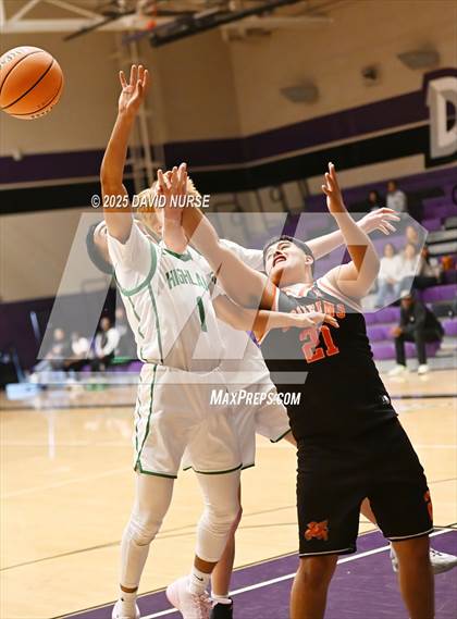 Thumbnail 3 in The Palmdale Aerospace Academy vs. Highland photogallery.