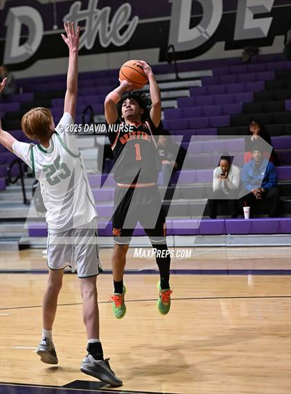 Thumbnail 2 in The Palmdale Aerospace Academy vs. Highland photogallery.