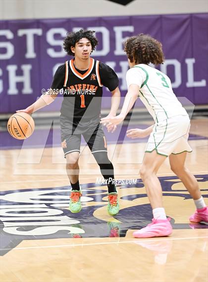 Thumbnail 3 in The Palmdale Aerospace Academy vs. Highland photogallery.