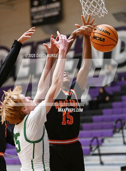 Thumbnail 2 in The Palmdale Aerospace Academy vs. Highland photogallery.