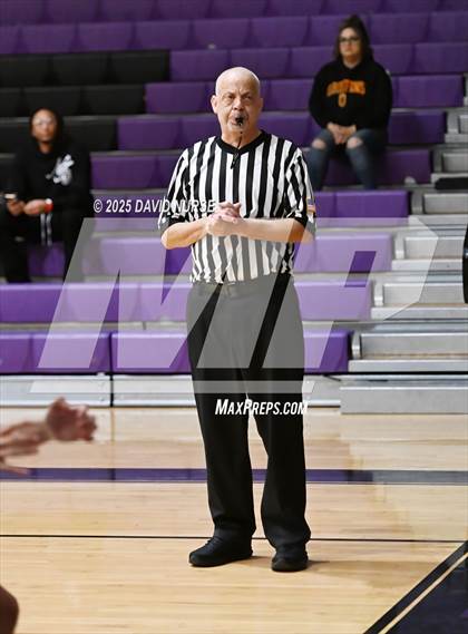 Thumbnail 3 in The Palmdale Aerospace Academy vs. Highland photogallery.