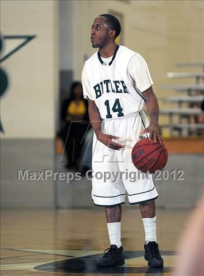 Thumbnail 2 in Grissom @ Butler photogallery.