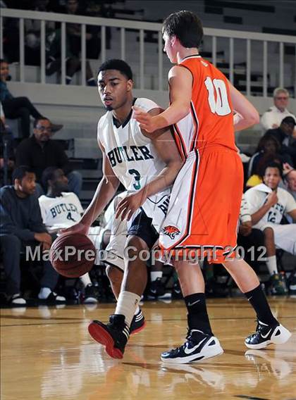 Thumbnail 2 in Grissom @ Butler photogallery.