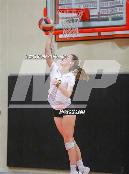 Thumbnail 1 in Kingsburg @ Selma photogallery.