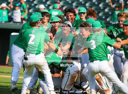 Thumbnail 1 in Thrall vs. Wall (UIL Baseball 3A D2 Final) photogallery.