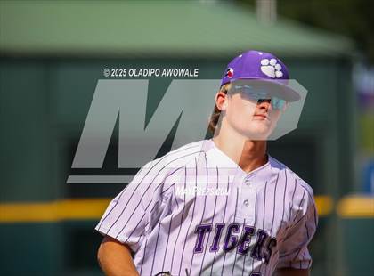 Thumbnail 2 in Thrall vs. Wall (UIL Baseball 3A D2 Final) photogallery.