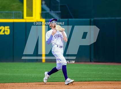 Thumbnail 3 in Thrall vs. Wall (UIL Baseball 3A D2 Final) photogallery.