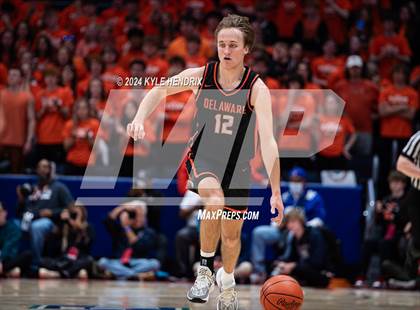 Thumbnail 1 in St. Ignatius vs. Hayes (OHSAA Division II Semifinal) photogallery.