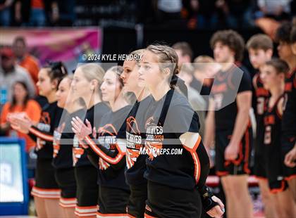 Thumbnail 1 in St. Ignatius vs. Hayes (OHSAA Division II Semifinal) photogallery.