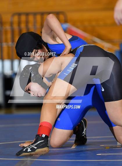 Thumbnail 1 in Charter Oak @ Diamond Ranch photogallery.
