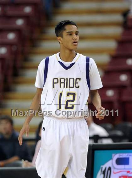 Thumbnail 1 in Vacaville Christian vs. Bradshaw Christian (CIF SJS D5 Final) photogallery.