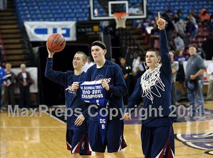 Thumbnail 3 in Vacaville Christian vs. Bradshaw Christian (CIF SJS D5 Final) photogallery.