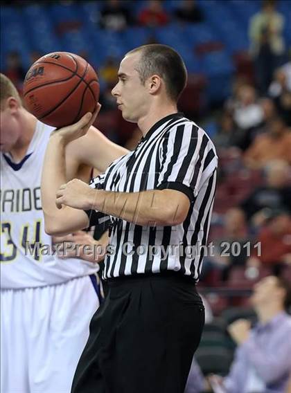 Thumbnail 3 in Vacaville Christian vs. Bradshaw Christian (CIF SJS D5 Final) photogallery.