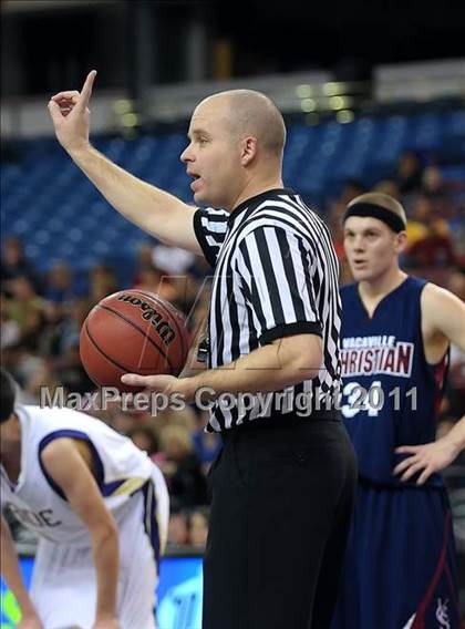 Thumbnail 2 in Vacaville Christian vs. Bradshaw Christian (CIF SJS D5 Final) photogallery.