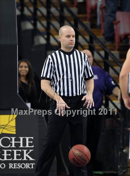 Thumbnail 3 in Vacaville Christian vs. Bradshaw Christian (CIF SJS D5 Final) photogallery.