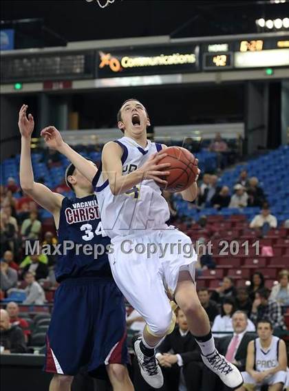 Thumbnail 1 in Vacaville Christian vs. Bradshaw Christian (CIF SJS D5 Final) photogallery.