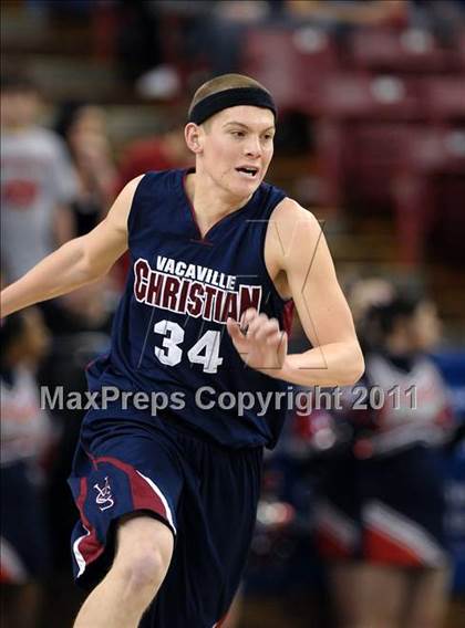 Thumbnail 2 in Vacaville Christian vs. Bradshaw Christian (CIF SJS D5 Final) photogallery.
